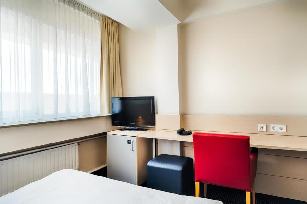 ברלין Enjoy Hotel Am Studio מראה חיצוני תמונה